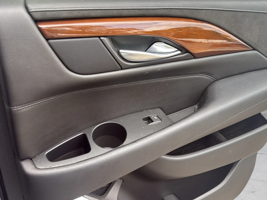 Used 2017 Silver Cadillac Premium image 42