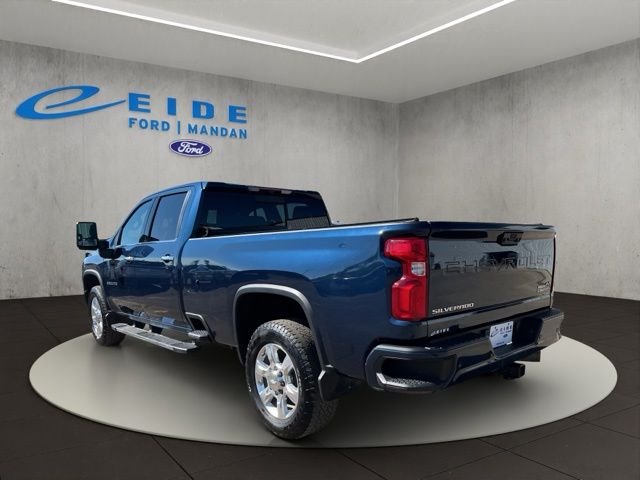 Used 2022 Blue Chevrolet High Country image 7