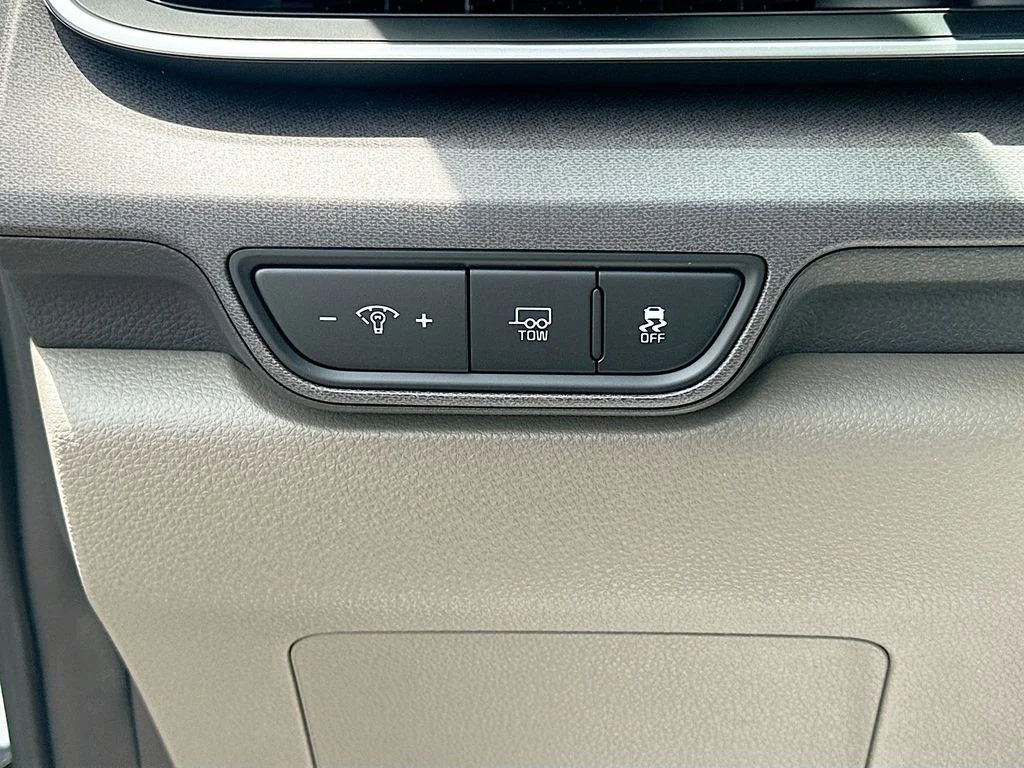 New 2026 Snow White Pearl Kia EX image 10