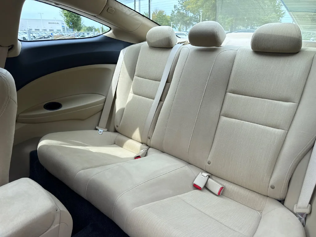 Used 2011 Taffeta White Honda LX-S image 31
