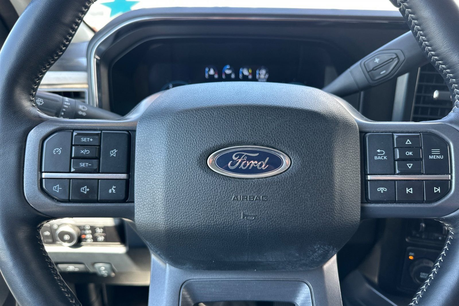 Used 2024 White Ford Lariat image 24