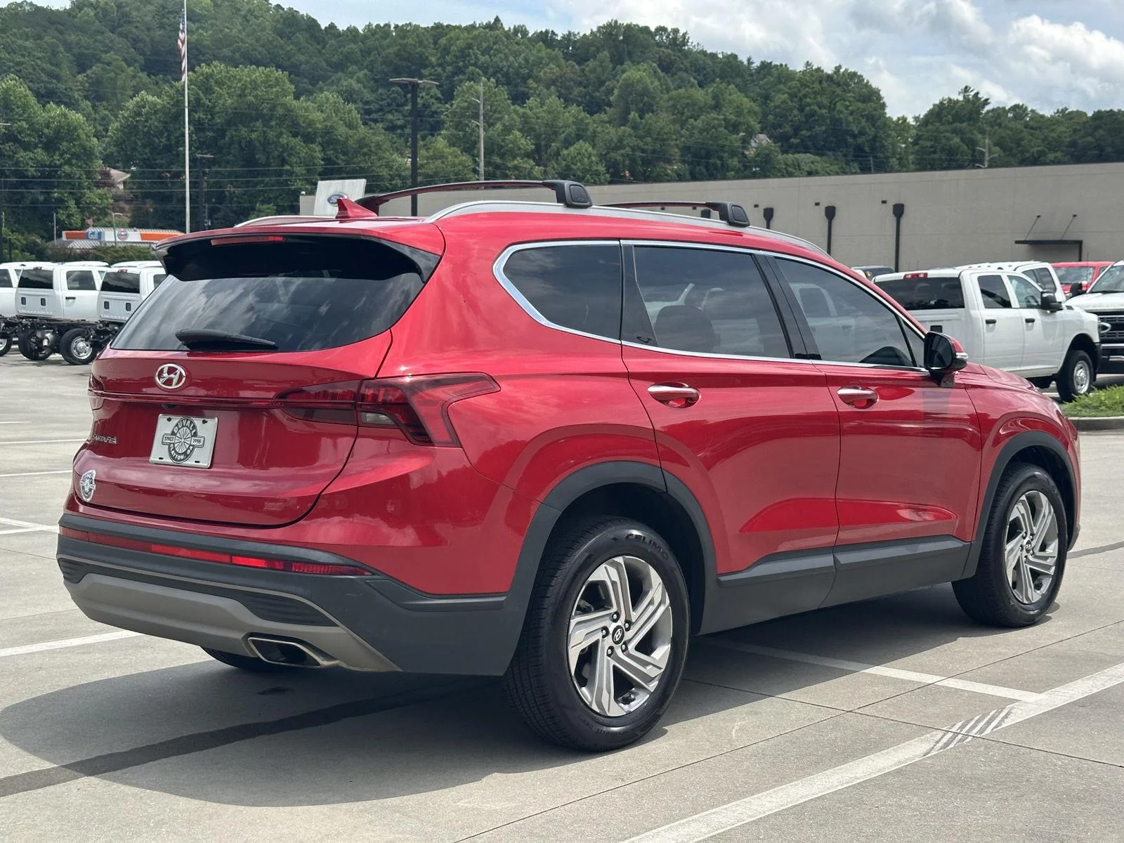 Used 2023 Calypso Red Hyundai SEL image 7
