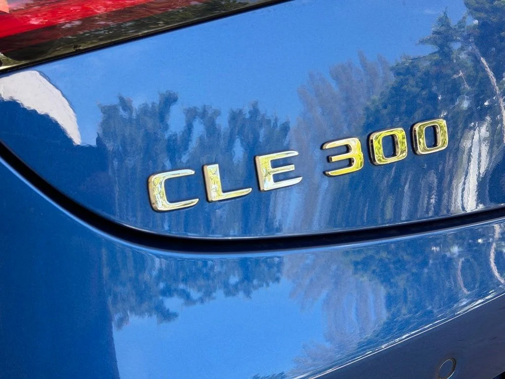 Used 2025 Blue Mercedes-Benz CLE 300 image 17