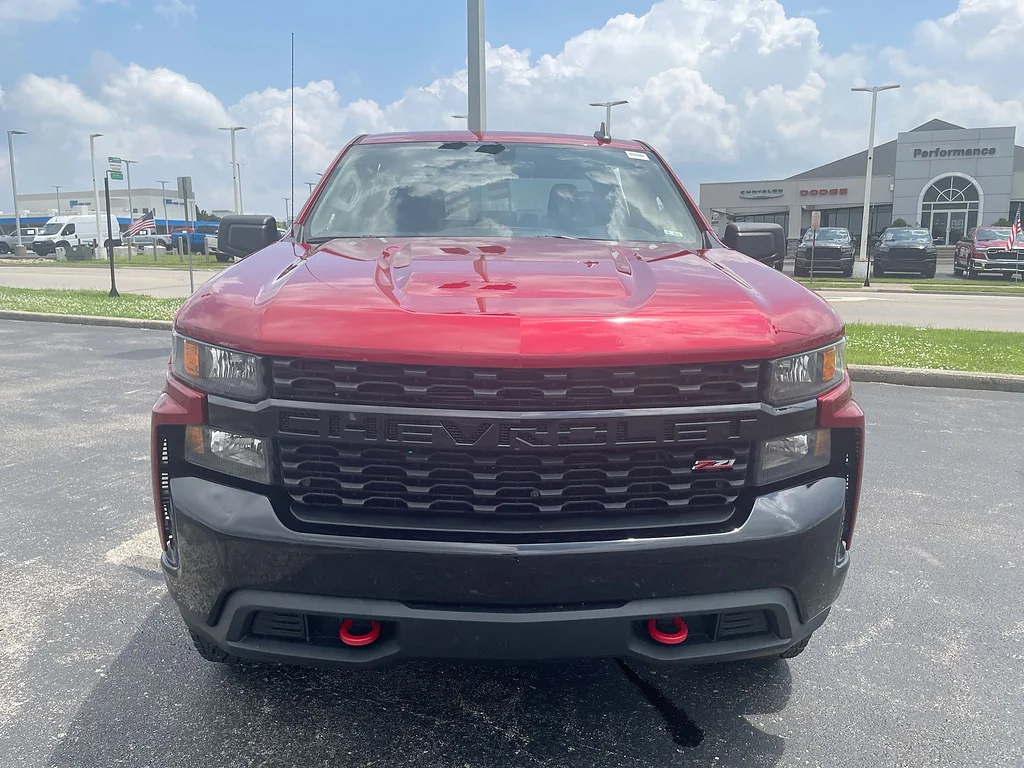Used 2021 RED HOT Chevrolet Custom Trail Boss image 28