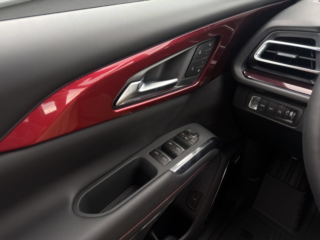 2026 Chevrolet Traverse RS - Photo 12
