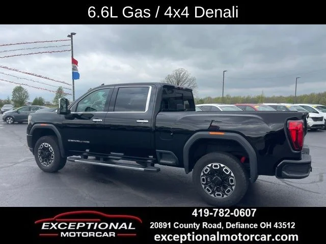 Used 2022 Black GMC Denali image 3