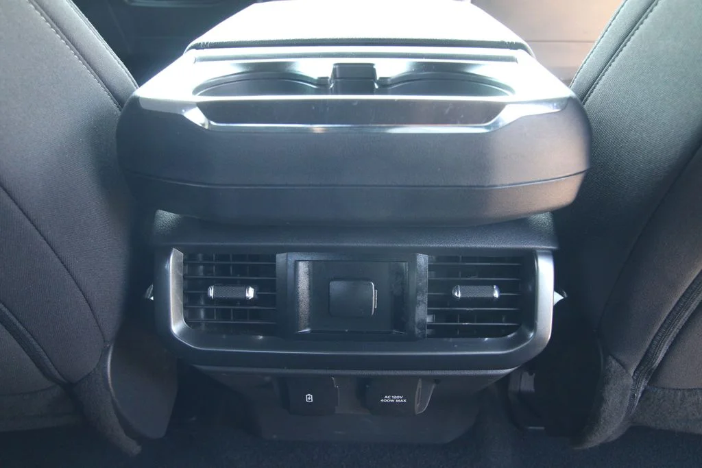Used 2023  Ford XLT image 39