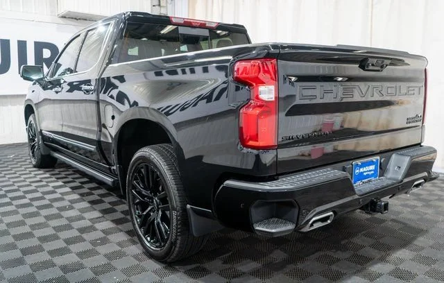 2026 Chevrolet Silverado 1500 High Country - Photo 7