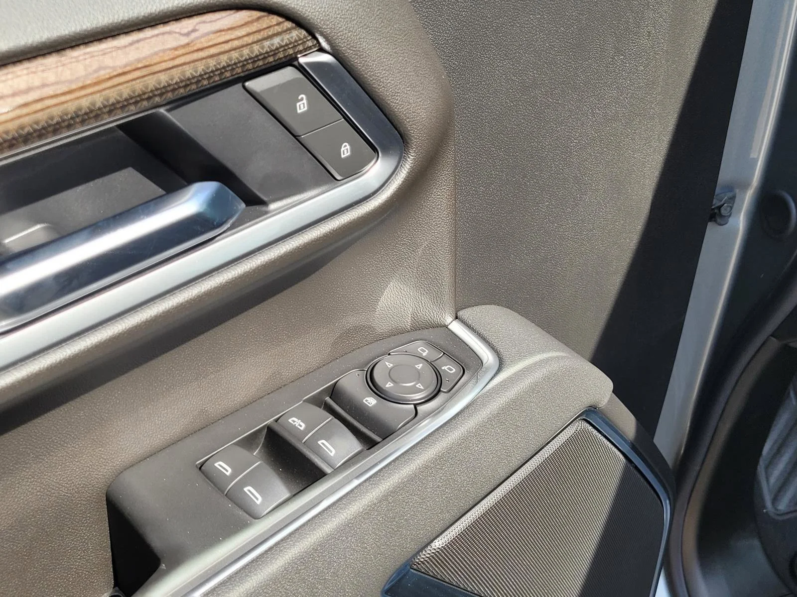2026 Chevrolet Silverado 1500 LT - Photo 13