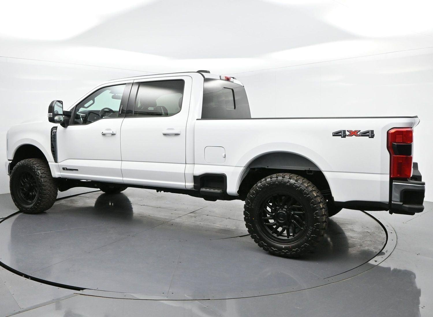 Used 2024 Oxford White Ford LARIAT image 5