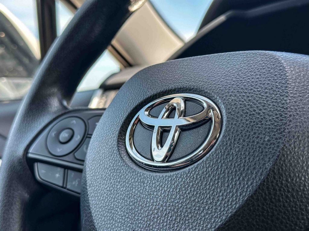 Certified Used 2025 White Toyota XLE image 29
