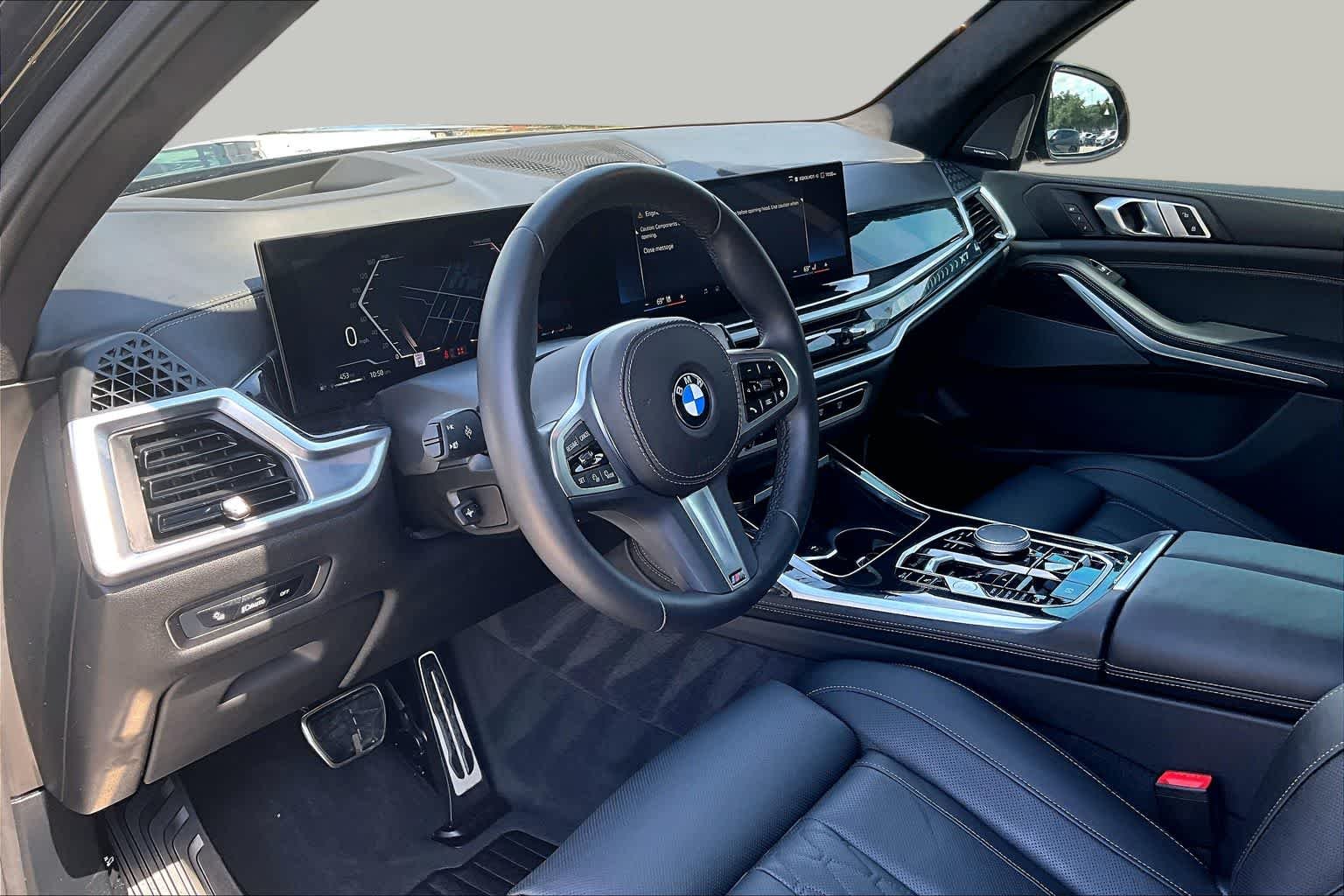 Used 2026 Black Sapphire Metallic BMW xDrive40i image 16