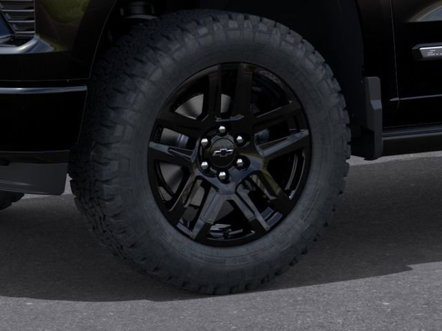 New 2026 Black Chevrolet High Country image 9