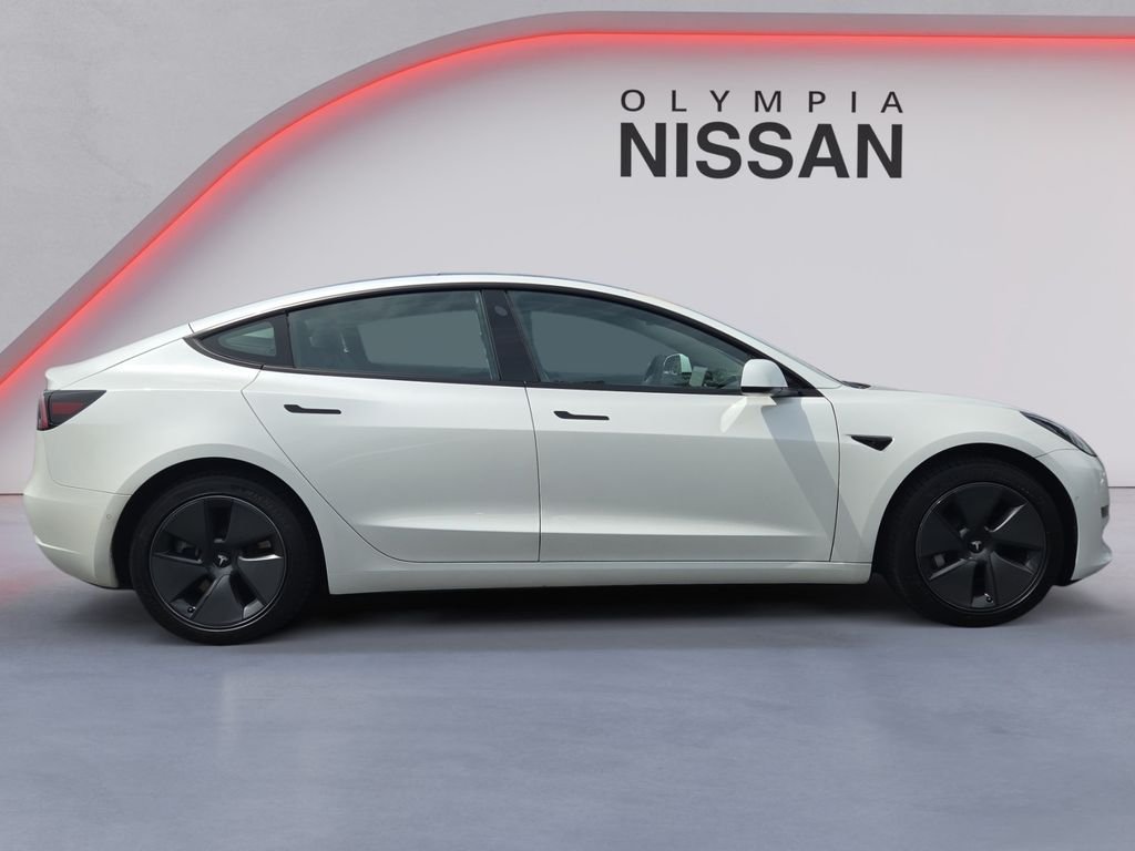 Used 2022 White Tesla Long Range image 6