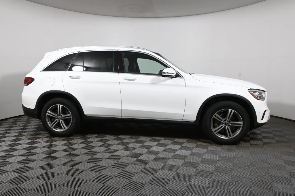 Certified Used 2021 White Mercedes-Benz GLC 300 image 11