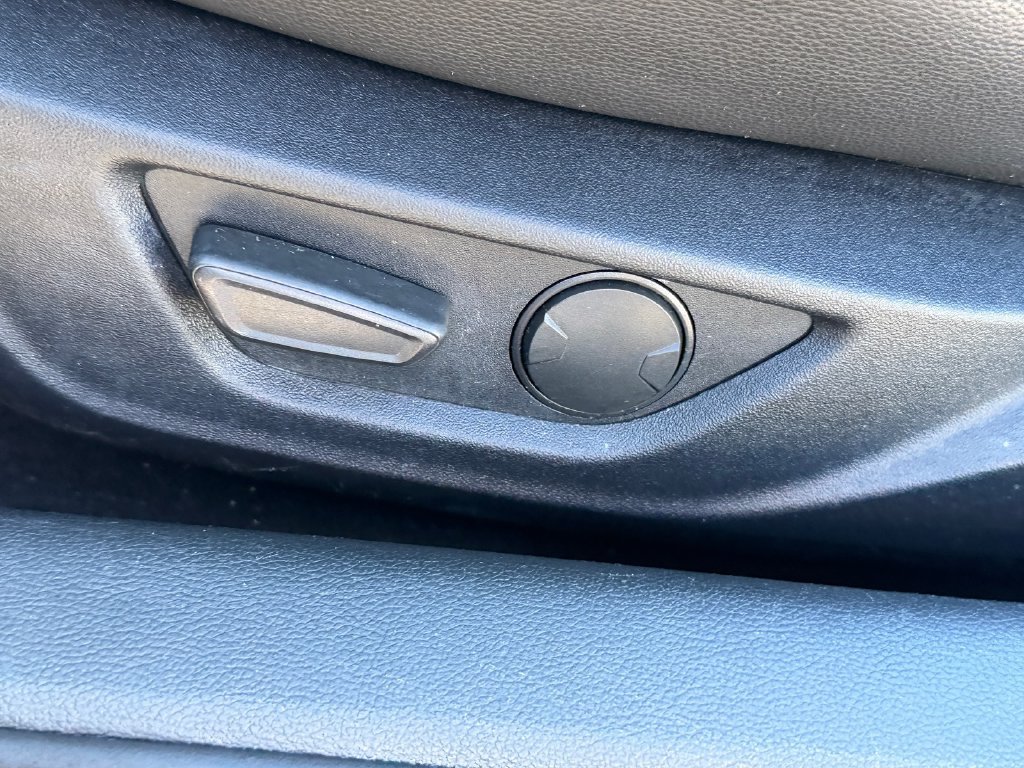 Used 2020 Silver Ford EcoBoost Premium image 18