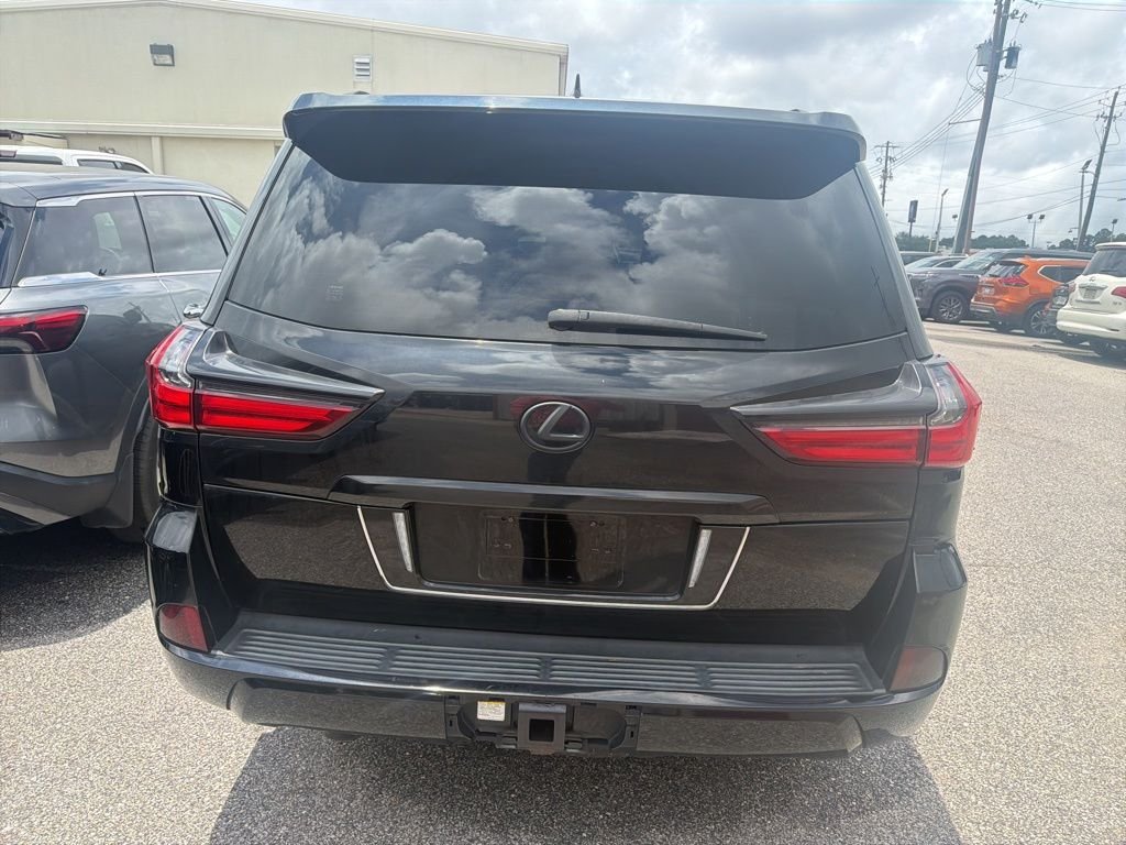 Used 2016 Black Lexus 570 image 4