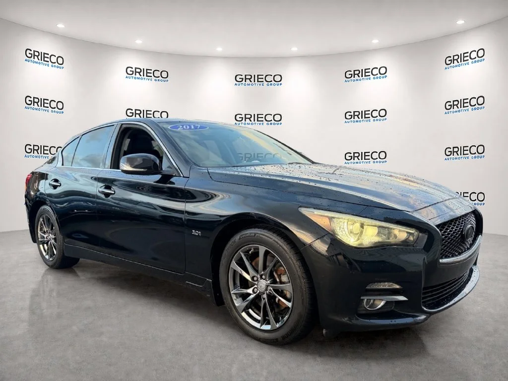 2017 INFINITI Q50