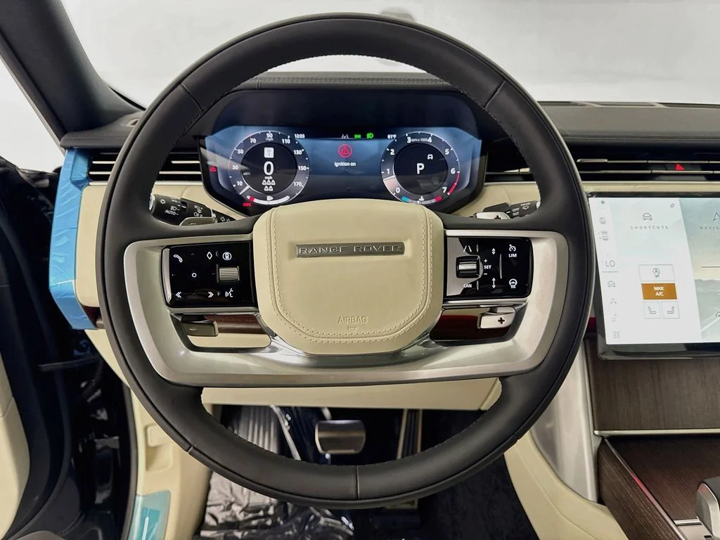 New 2027 Santorini Black Land Rover SE image 11