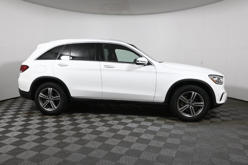 Certified Used 2021  Mercedes-Benz GLC 300 image 11