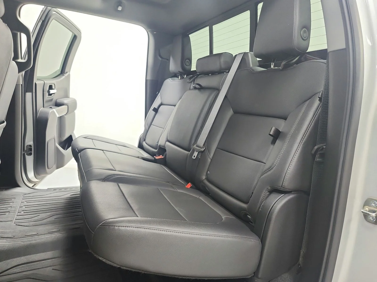 Used 2021 Quicksilver Metallic GMC SLT image 42