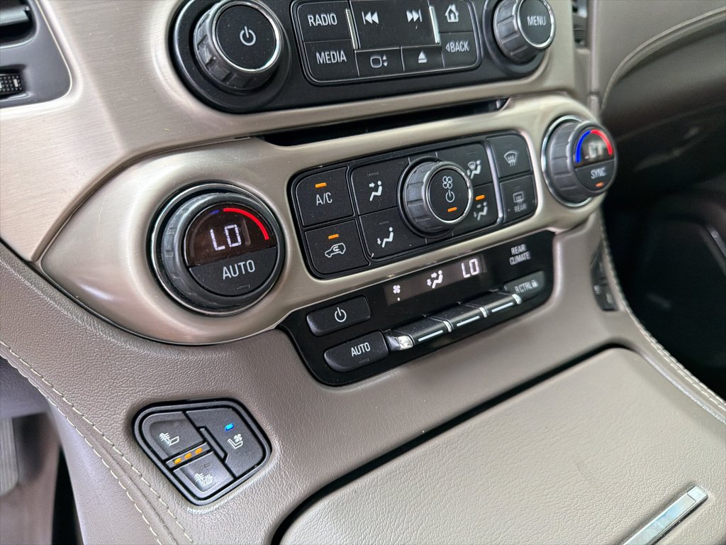 Used 2019 SUMMIT WHITE GMC Denali image 24