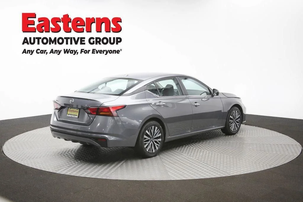 Used 2025 Gray Nissan 2.5 SV image 44