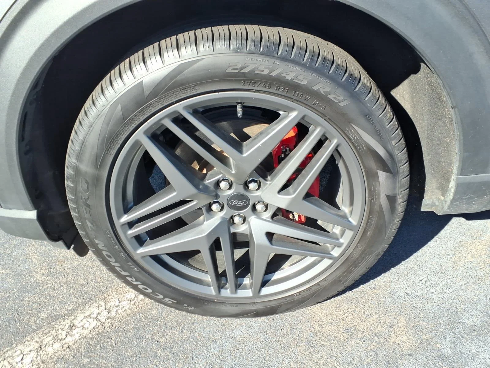 Used 2025 Carbonized Gray Metallic Ford ST image 15