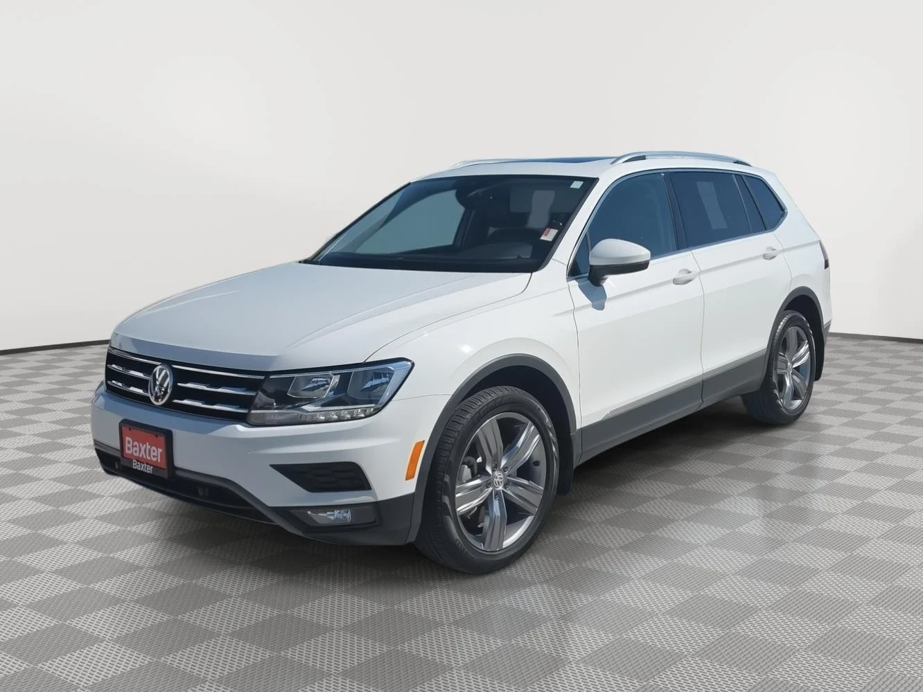 Used 2021  Volkswagen SEL image 3