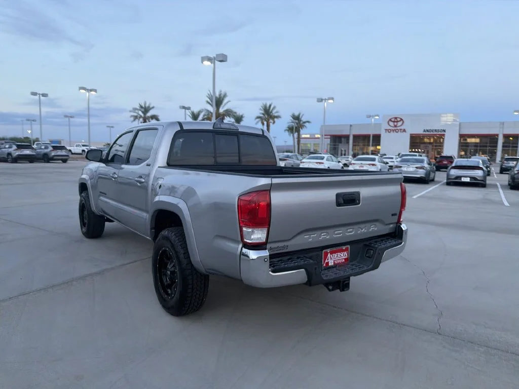 2017 Toyota Tacoma SR5 - Photo 7
