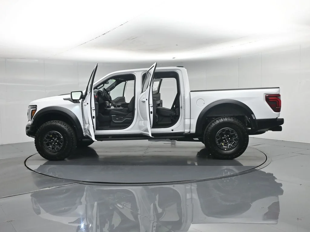 New 2026 Oxford White Ford Raptor image 38