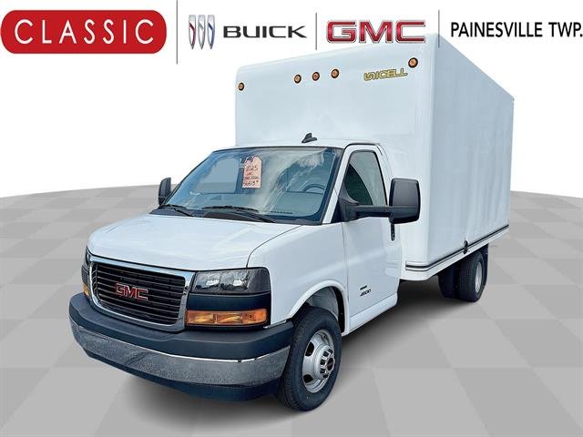 2025 GMC Savana Cutaway Work Van