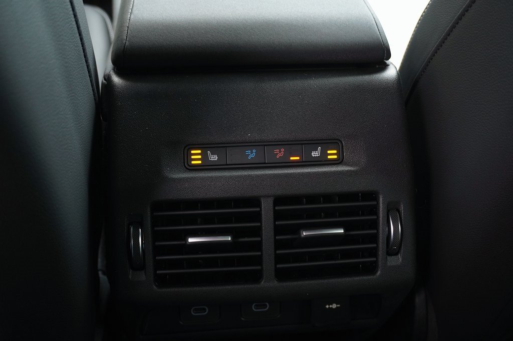 2026 LAND ROVER DISCOVERY SPORT - Image 28