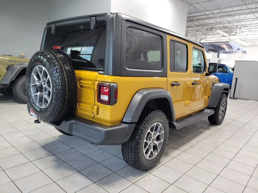 New 2026 Goldilocks Jeep Sport S image 7