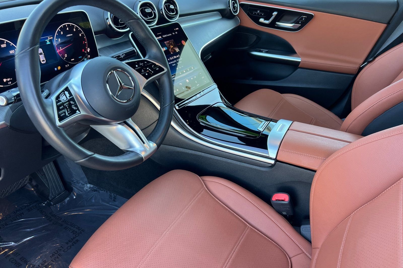 Used 2025 Polar White Mercedes-Benz C 300 image 13