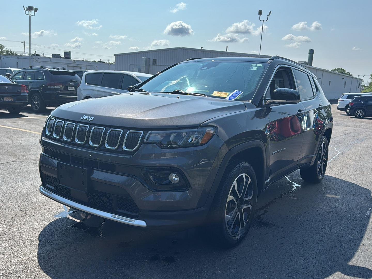Used 2022 Granite Crystal Metallic Clearcoat Jeep Limited image 8