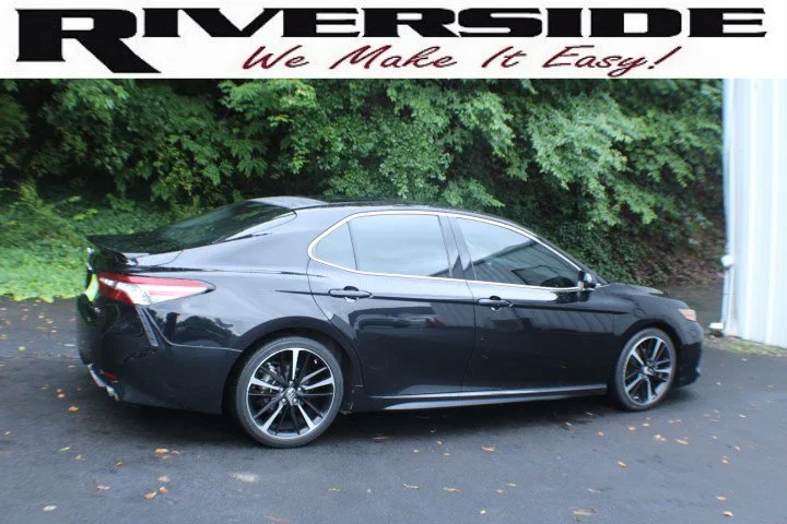 Used 2018 Black Toyota XSE image 2