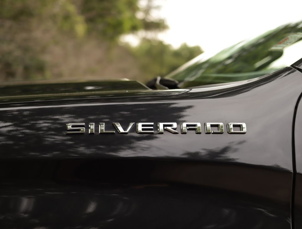 Used 2024 Dark Ash Metallic Chevrolet LT (2FL) image 32