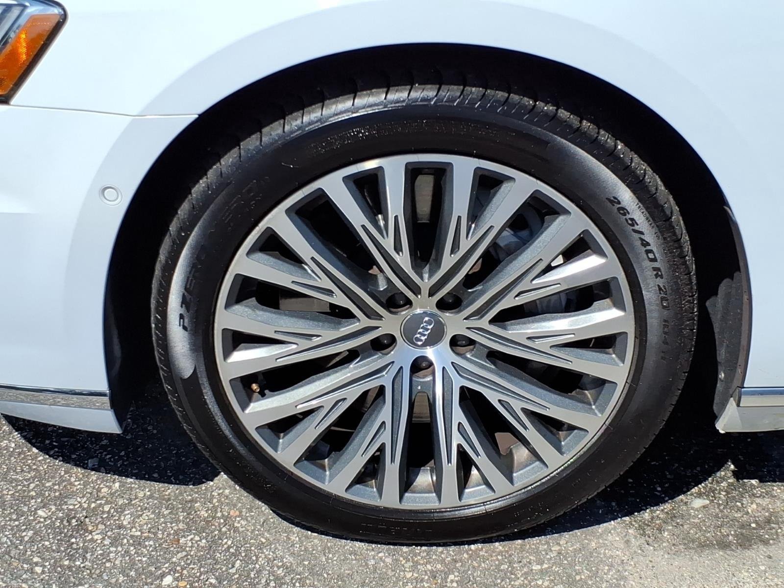 Used 2020 Glacier White Metallic Audi  image 4