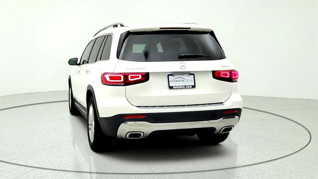 Used 2023 Polar White Mercedes-Benz GLB 250 4MATIC® SUV w/ Premium Package & Panorama Roof image 6