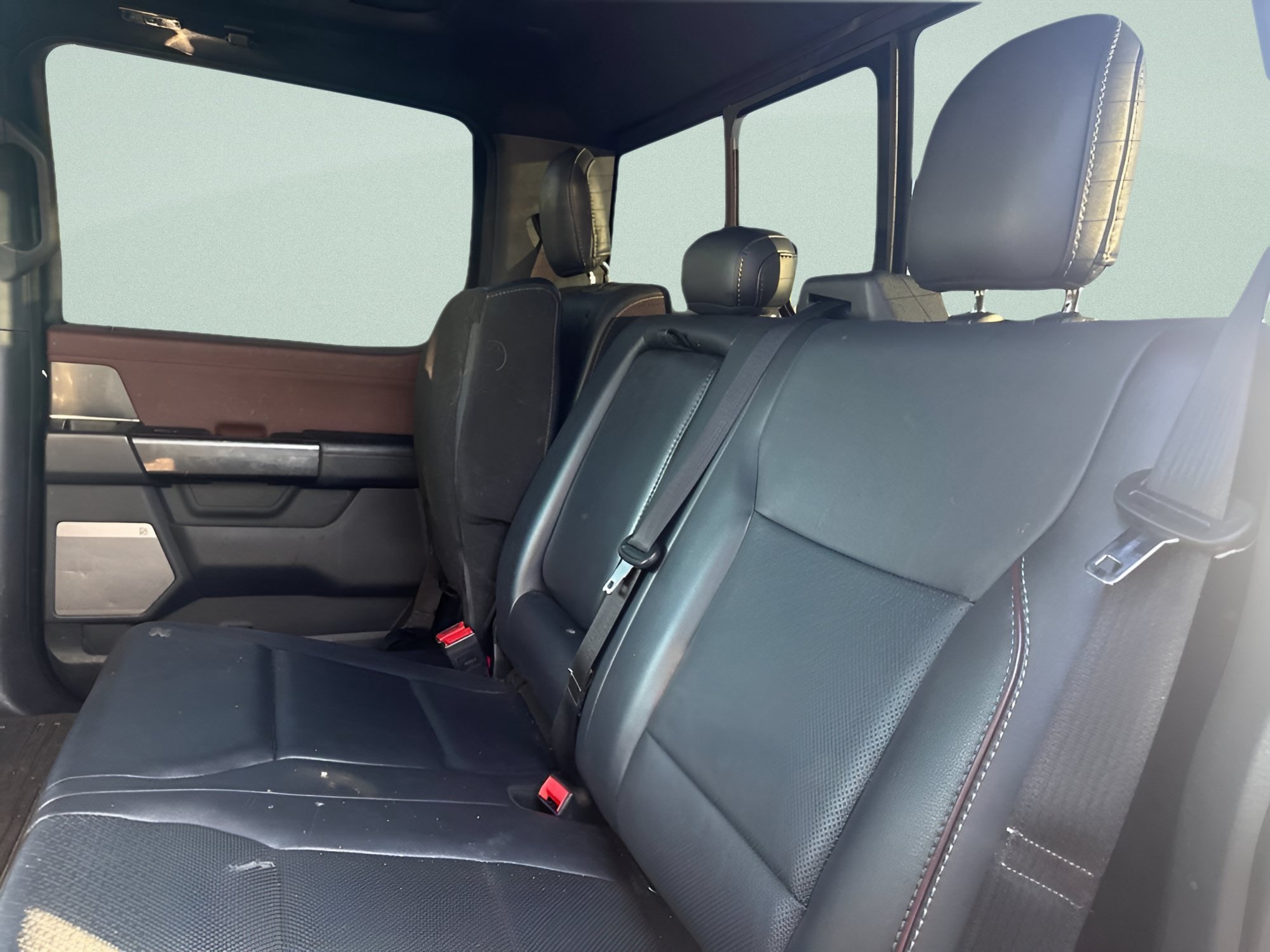 Used 2021 Agate Black Metallic Ford Lariat image 21