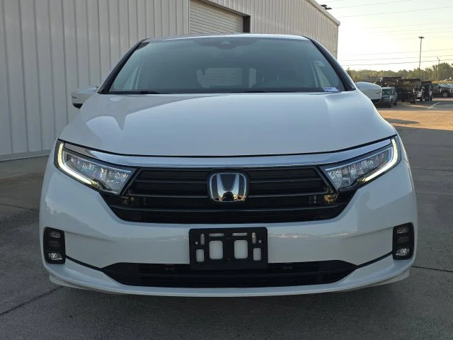 Used 2024  Honda EX-L image 8