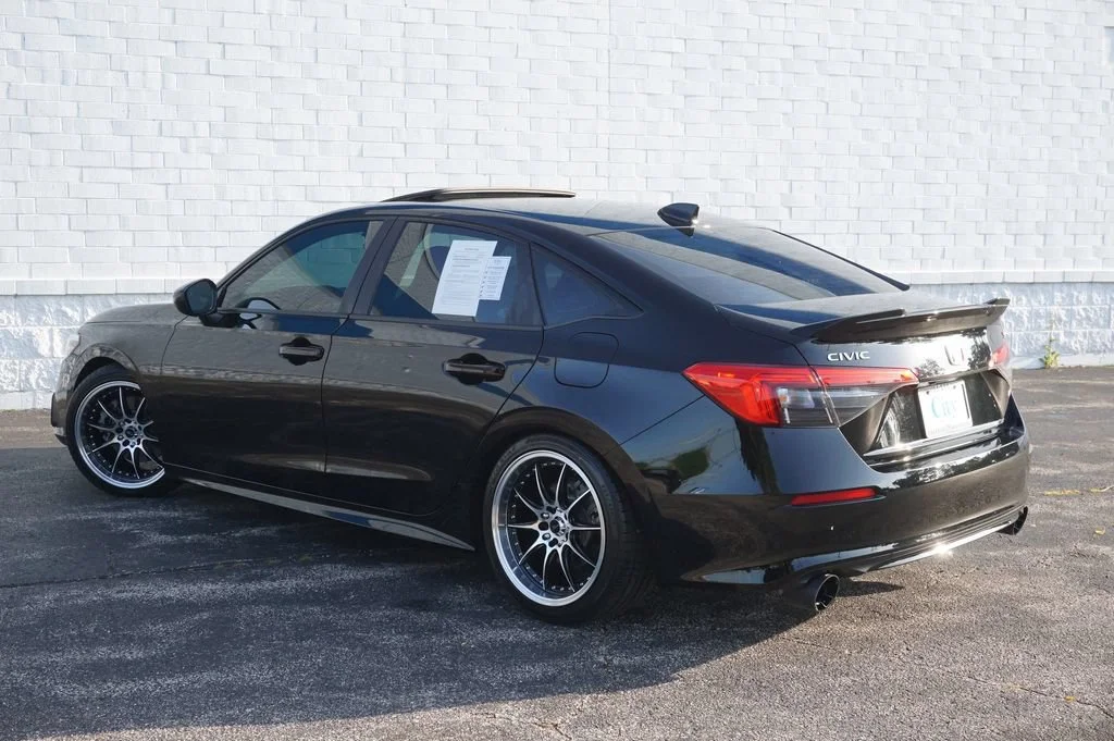 Used 2023 Black Honda Sedan image 8