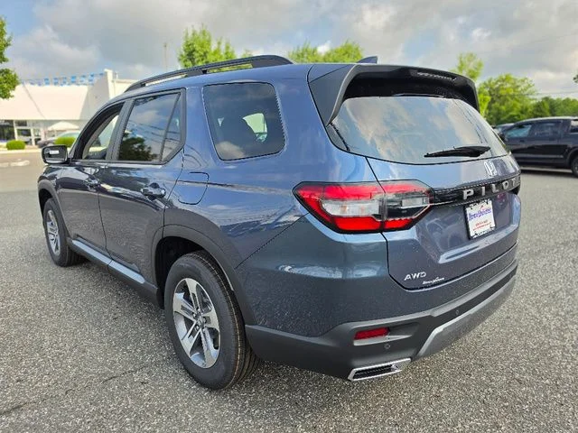 New 2026 Smoke Blue Pearl Honda EX-L image 4