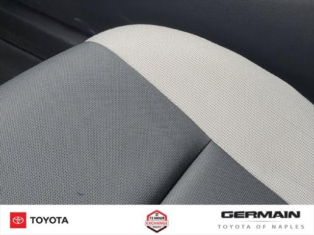 Certified Used 2025 WIND CHILL PEARL Toyota  image 29