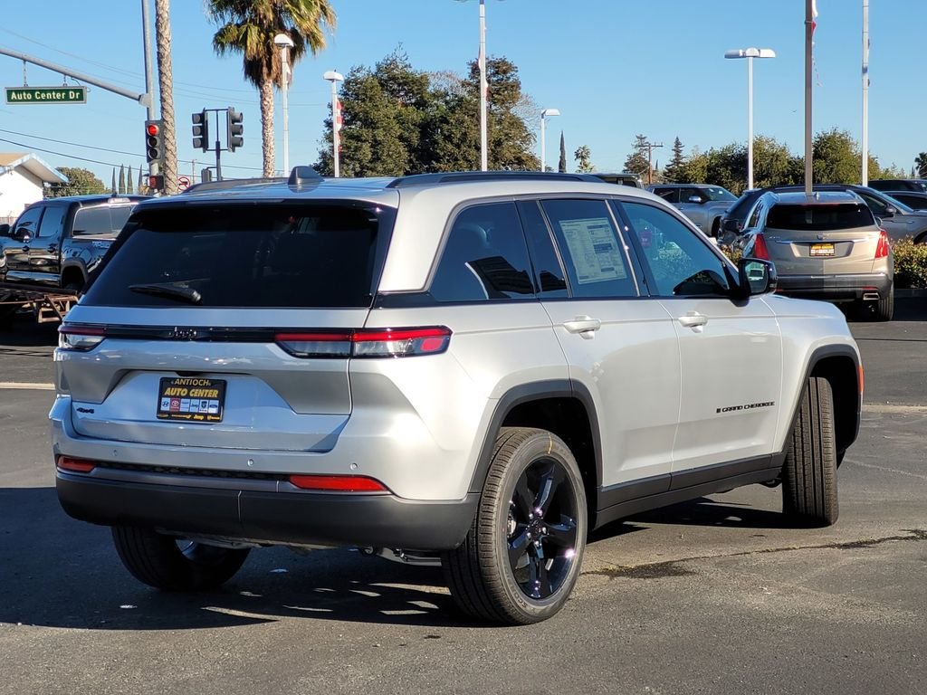 New 2026 Silver Zynith Jeep Limited image 3