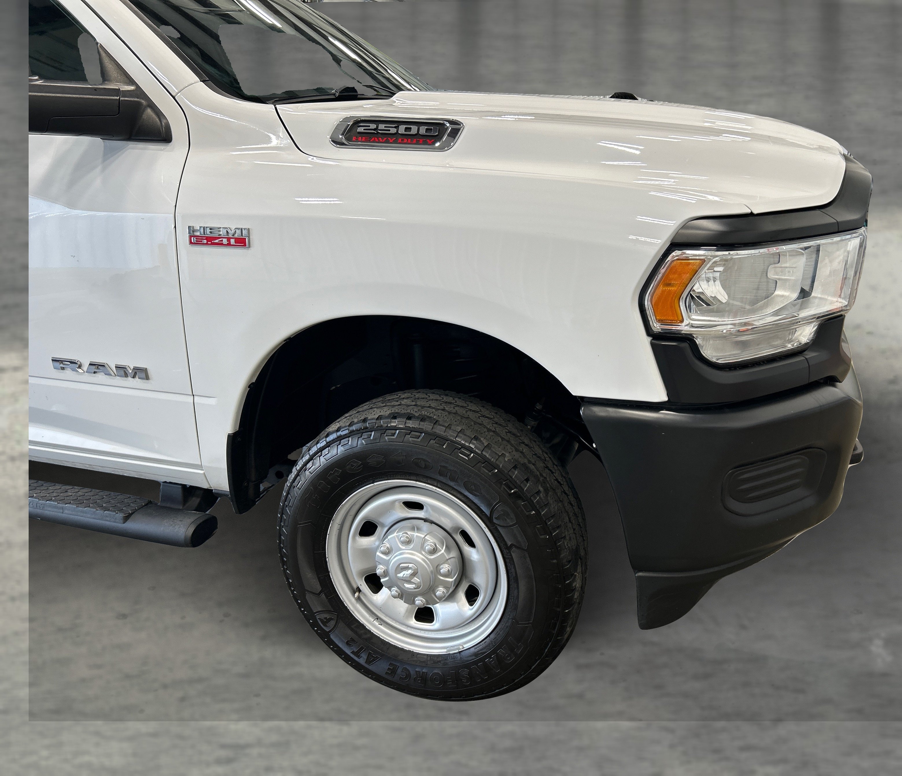 Used 2022 White Ram Tradesman image 22