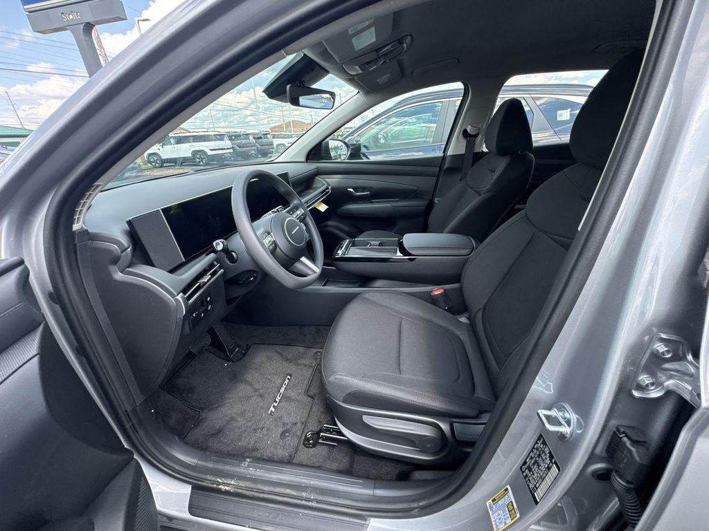 New 2026 Silver Hyundai Blue image 17