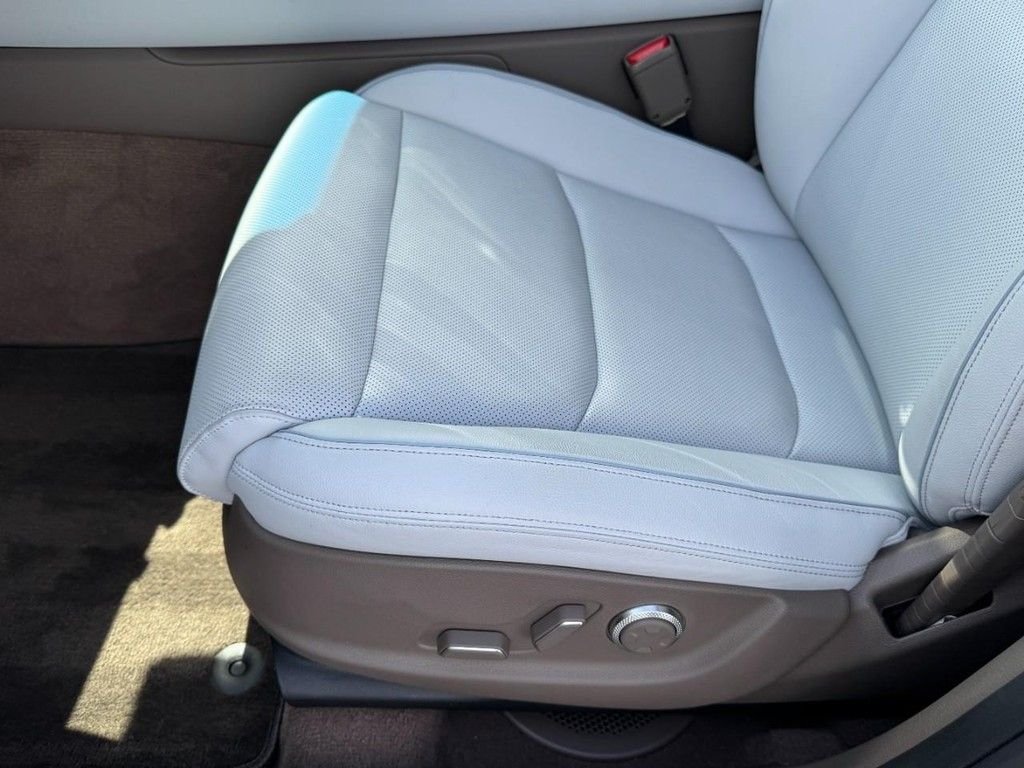 2026 GENESIS GV70 Advanced - Photo 15