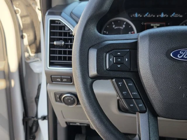 Certified Used 2022 Oxford White Ford XLT image 24